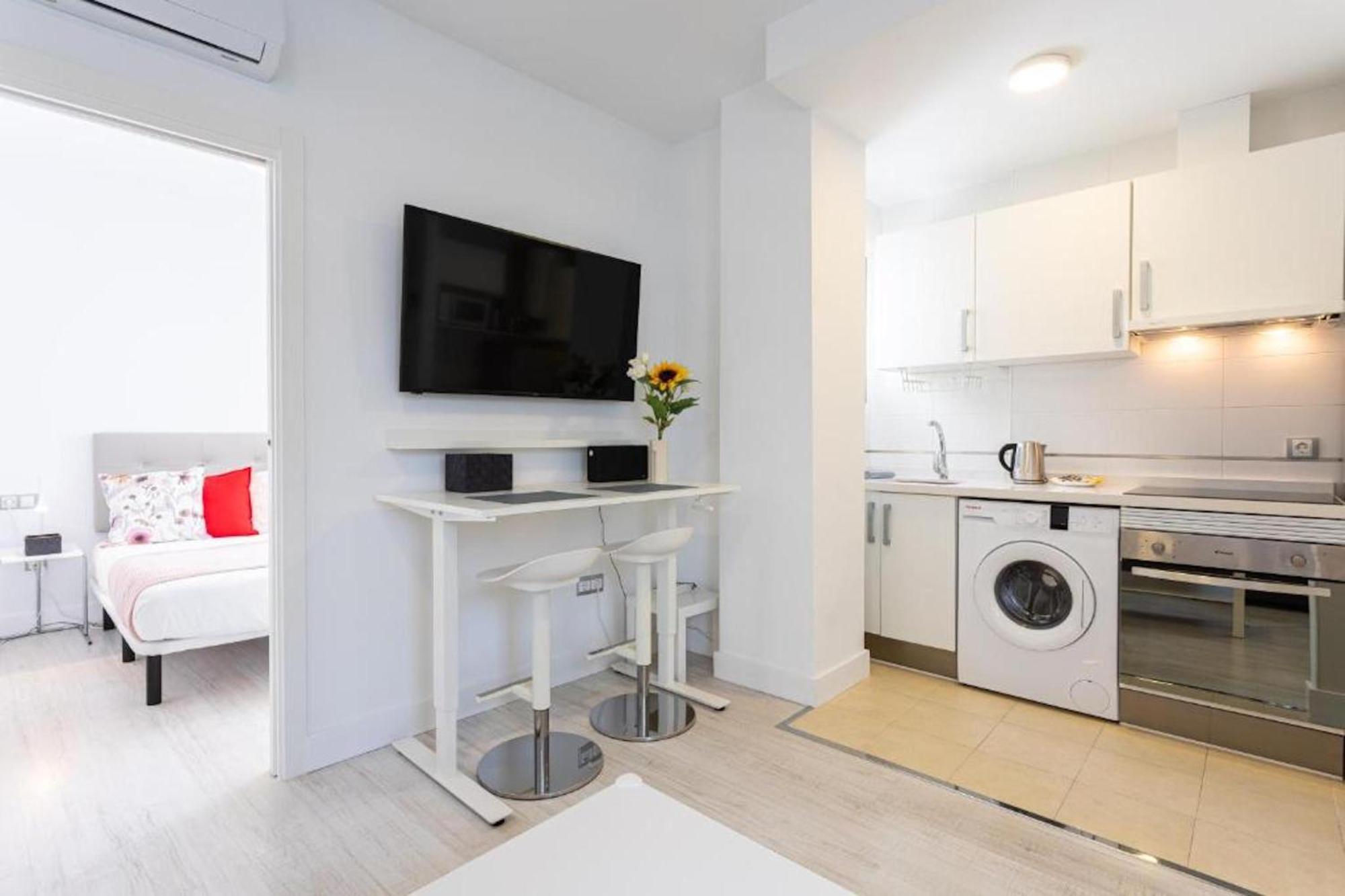 Holidays2Malaga Picasso Area Apartment Exterior photo